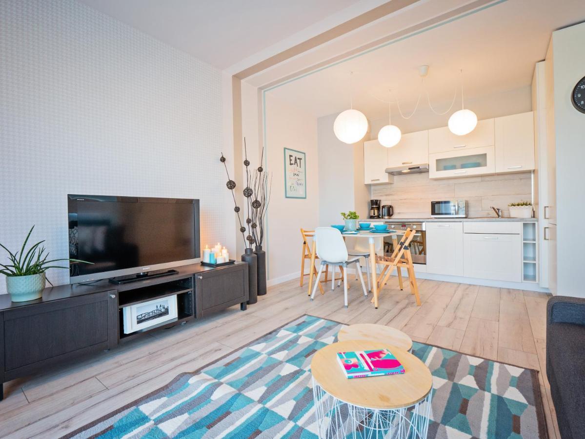 Apartamenty Homely Place Centrum - Stary Rynek - Parking Poznan Ngoại thất bức ảnh