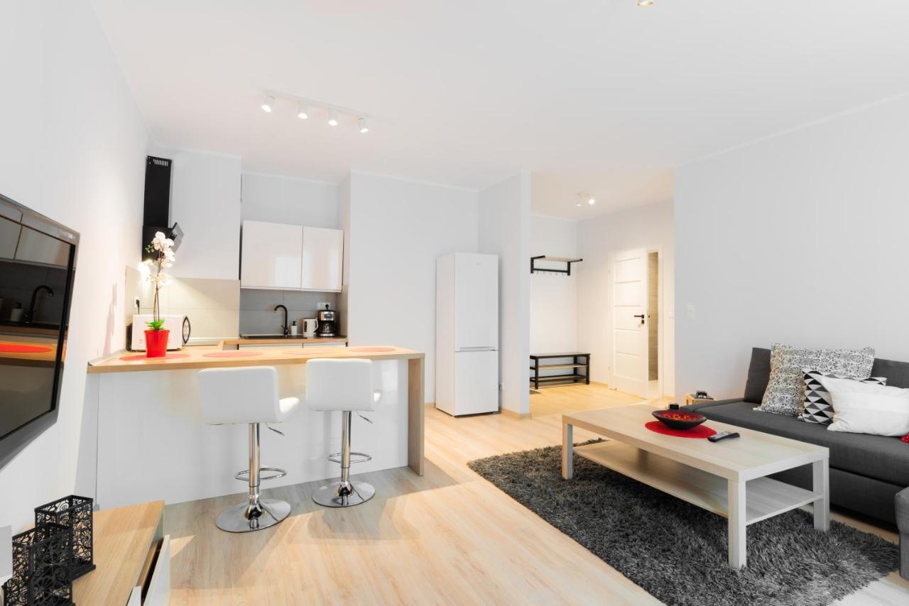 Apartamenty Homely Place Centrum - Stary Rynek - Parking Poznan Ngoại thất bức ảnh