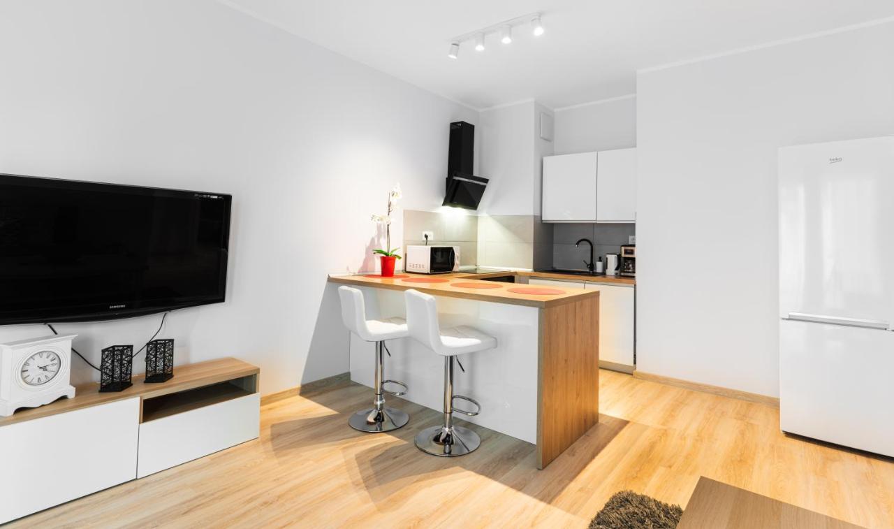 Apartamenty Homely Place Centrum - Stary Rynek - Parking Poznan Ngoại thất bức ảnh